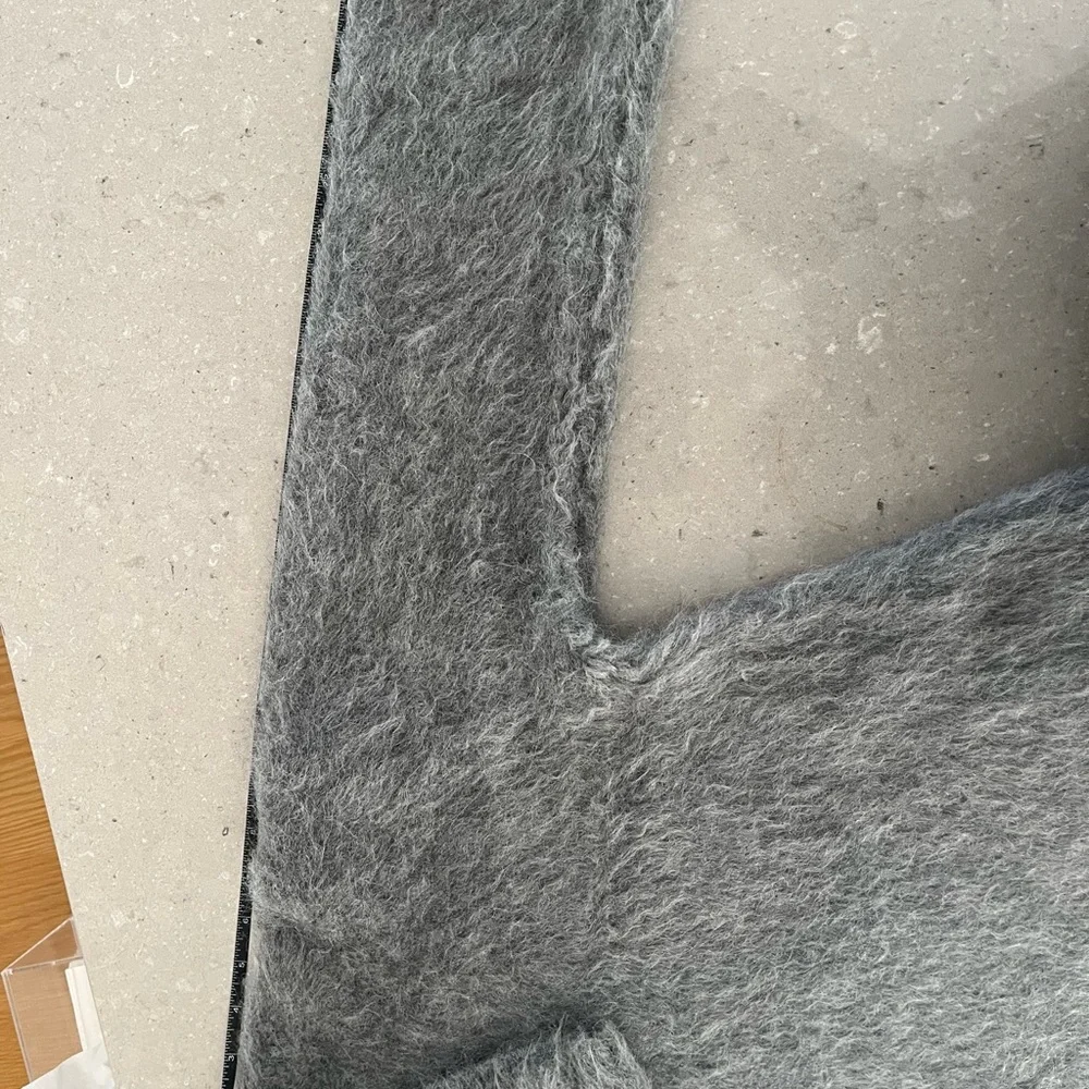 Toteme Gray Alpaca Boxy Wool Sweater Medium M RARE Soft Luxury - Picture 12 of 12